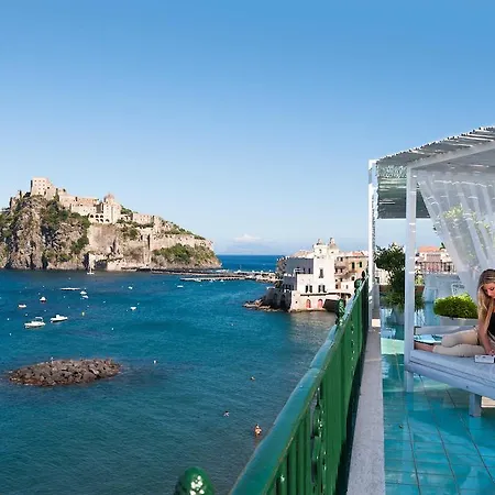 Готель Miramare E Castello